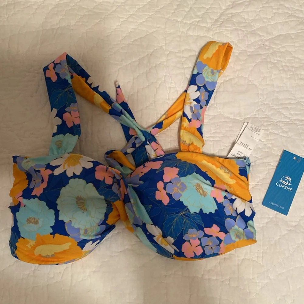 Cupshe Floral Bikini‎